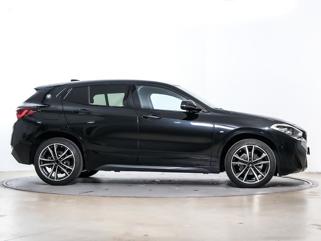 BMW X2 sDrive16d color Negro. Año 2024. 85KW(116CV). Diésel. En concesionario Oliva Motor Tarragona de Tarragona
