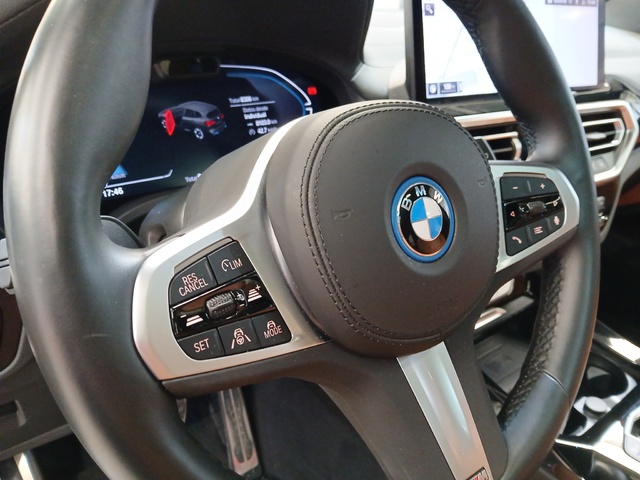 BMW iX3 M Sport color Gris. Año 2023. 210KW(286CV). Eléctrico. En concesionario FINESTRAT Automoviles Fersan, S.A. de Alicante