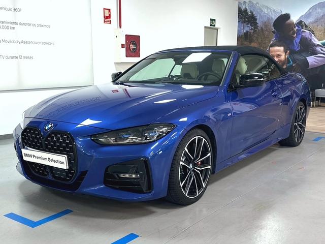 BMW Serie 4 430i Cabrio color Azul. Año 2023. 180KW(245CV). Gasolina. En concesionario Triocar Gijón (Bmw y Mini) de Asturias