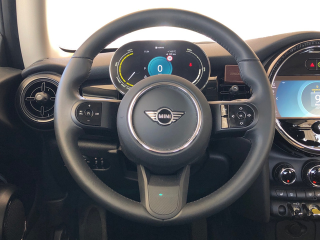 fotoG 13 del MINI MINI 3 Puertas Cooper SE 135 kW (184 CV) 184cv Eléctrico del 2023 en Madrid