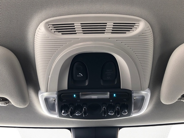 fotoG 17 del MINI MINI 3 Puertas Cooper SE 135 kW (184 CV) 184cv Eléctrico del 2023 en Madrid