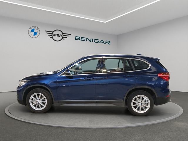 BMW X1 sDrive18d color Azul. Año 2017. 110KW(150CV). Diésel. En concesionario ALZIRA Automoviles Fersan, S.A. de Valencia