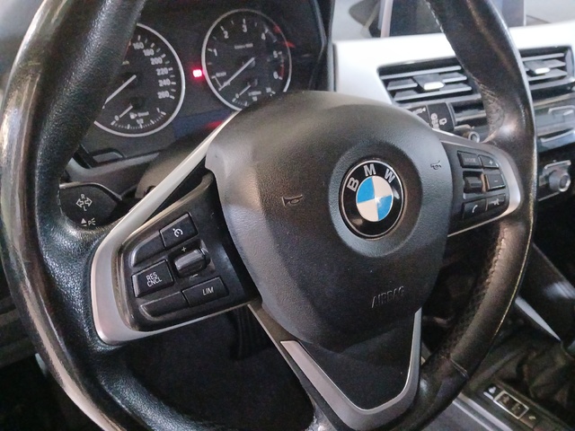 BMW X1 sDrive18d color Azul. Año 2017. 110KW(150CV). Diésel. En concesionario ALZIRA Automoviles Fersan, S.A. de Valencia