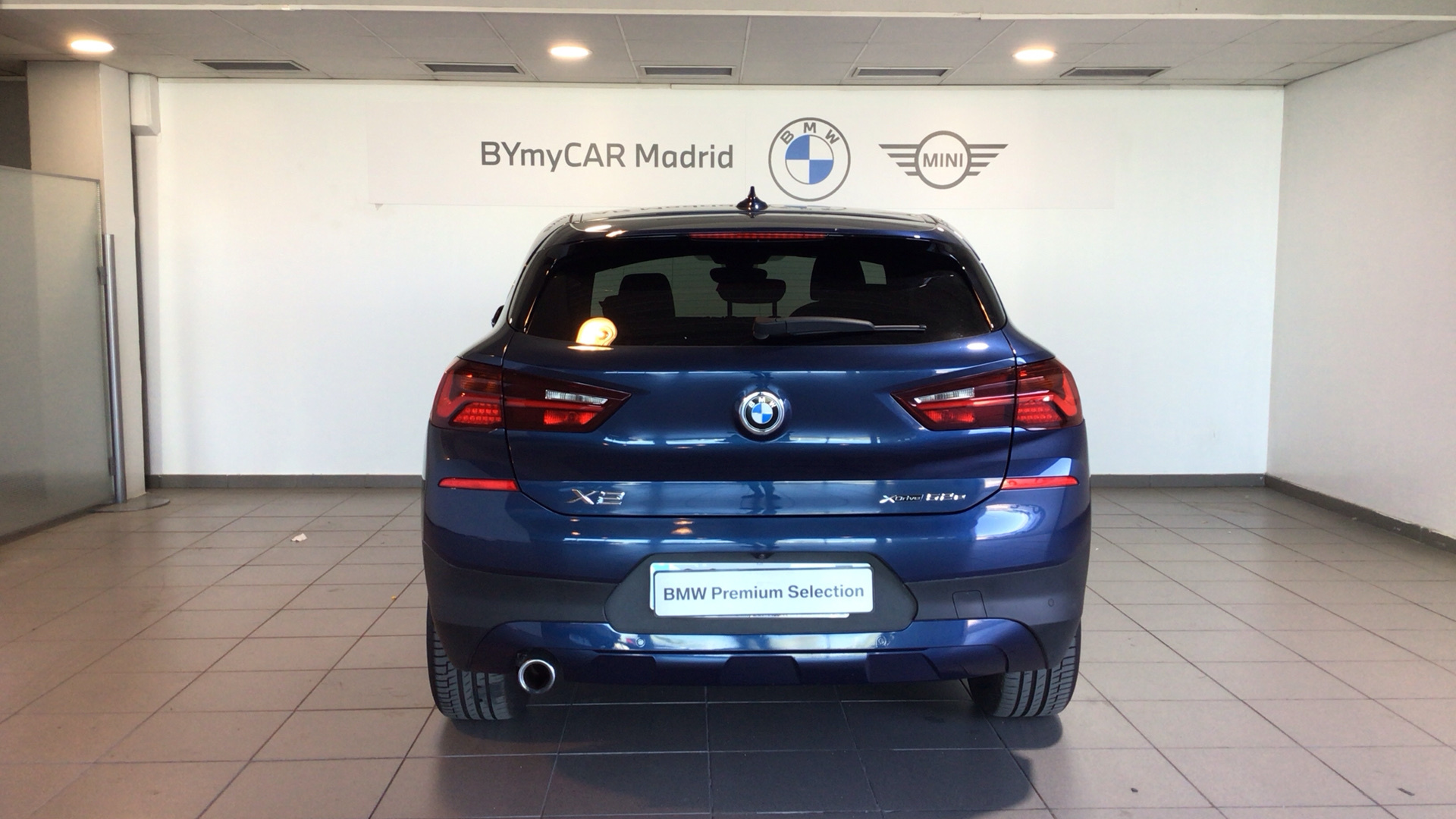 BMW X2 xDrive25e color Azul. Año 2021. 162KW(220CV). Híbrido Electro/Gasolina. En concesionario BYmyCAR Madrid - Alcalá de Madrid