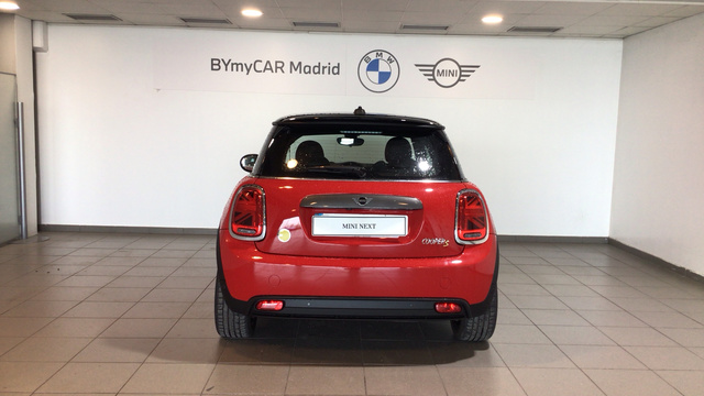 fotoG 4 del MINI MINI 3 Puertas Cooper SE 135 kW (184 CV) 184cv Eléctrico del 2021 en Madrid