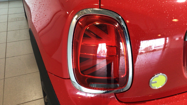 fotoG 13 del MINI MINI 3 Puertas Cooper SE 135 kW (184 CV) 184cv Eléctrico del 2021 en Madrid