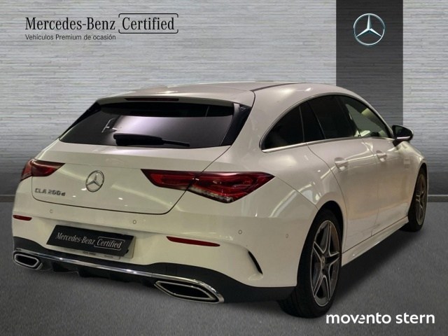 Mercedes-Benz CLA Shooting Brake CLA 200 d - 2