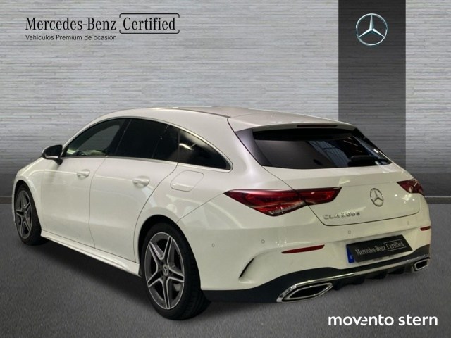 Mercedes-Benz CLA Shooting Brake CLA 200 d - 4