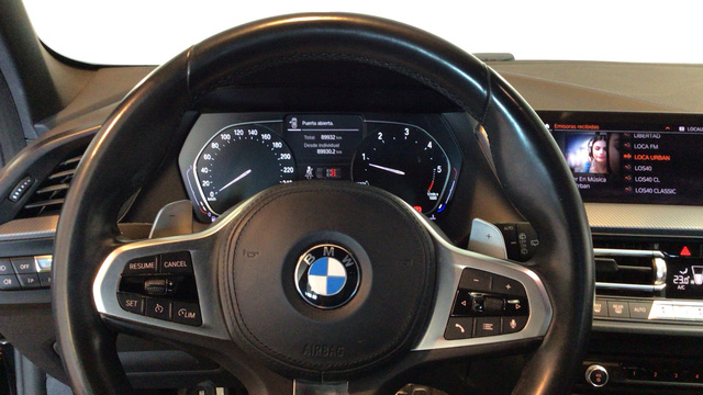 BMW Serie 1 118d color Negro. Año 2021. 110KW(150CV). Diésel. En concesionario BYmyCAR Madrid - Alcalá de Madrid