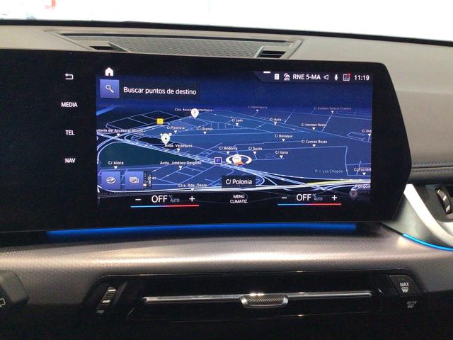 BMW X1 xDrive30e color Negro. Año 2023. 240KW(326CV). Híbrido Electro/Gasolina. En concesionario Automotor Premium Velázquez - Málaga de Málaga