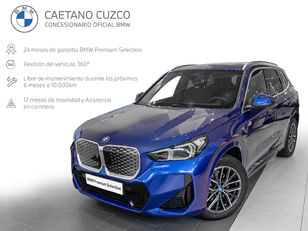 Fotos de BMW iX1 eDrive20 color Azul. Año 2025. 150KW(204CV). Eléctrico. En concesionario Caetano Cuzco, Alcalá de Madrid