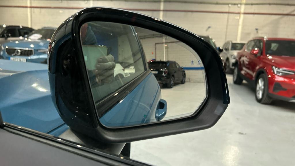 Volvo C40 Km0 64585794 - 19