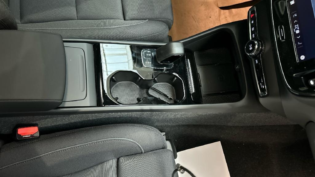 Volvo C40 Km0 64585794 - 24