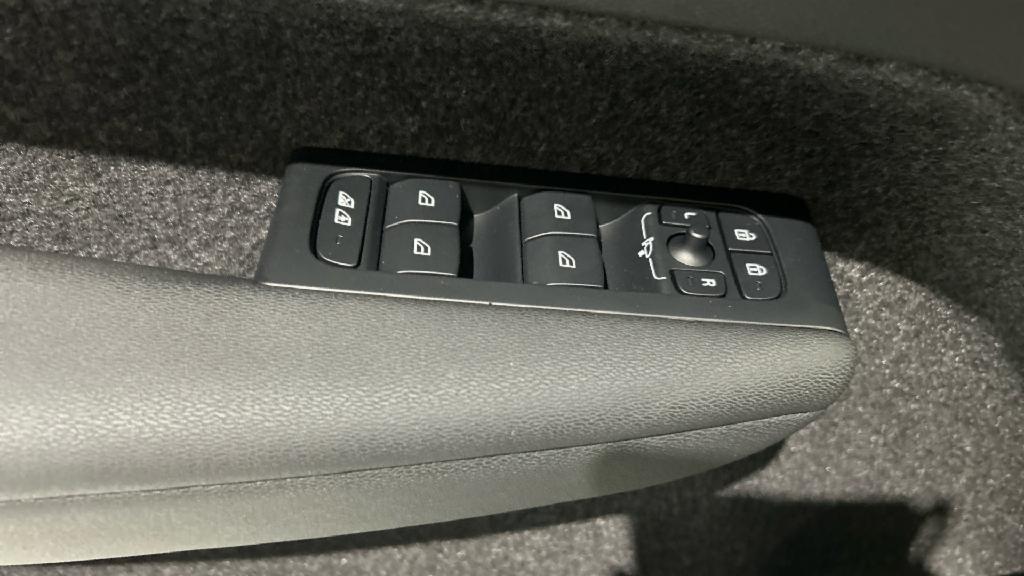 Volvo C40 Km0 64585794 - 35