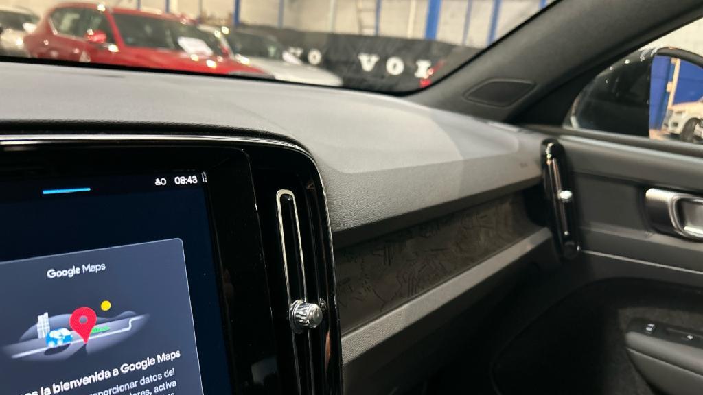 Volvo C40 Km0 64585794 - 38