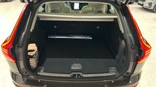 Volvo XC60 T6 Recharge Plus Dark AWD Auto 257 kW (350 CV) - 10 Volvo XC60 T6 Ocasión 257 KW (350CV) - 10