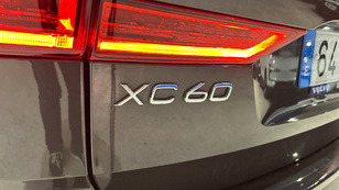 Volvo XC60 T6 Recharge Plus Dark AWD Auto 257 kW (350 CV) - 45 Volvo XC60 T6 Ocasión 257 KW (350CV) - 45