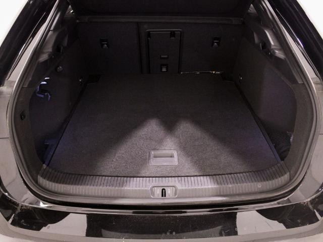Volkswagen ID.7 Pro 77kWh Auto 210 kW (286 CV)