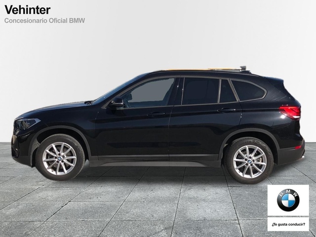 BMW X1 sDrive18d color Negro. Año 2020. 110KW(150CV). Diésel. En concesionario Vehinter Getafe de Madrid