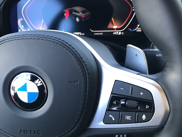 BMW X4 xDrive20d color Blanco. Año 2024. 140KW(190CV). Diésel. En concesionario Celtamotor Vigo de Pontevedra