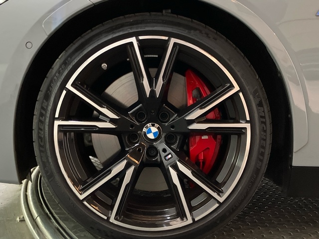 BMW Serie 2 M240i Coupe color Gris. Año 2023. 275KW(374CV). Gasolina. En concesionario Proa Premium Palma de Baleares