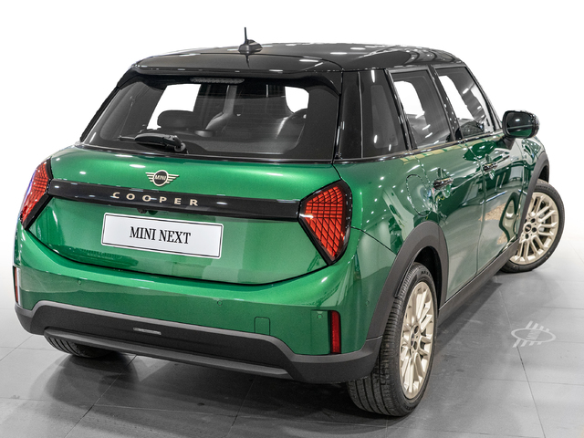 fotoG 3 del MINI MINI 5 Puertas Cooper C 115 kW (156 CV) 156cv Gasolina del 2024 en Madrid