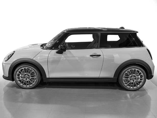 fotoG 2 del MINI MINI 3 Puertas Cooper C 115 kW (156 CV) 156cv Gasolina del 2024 en Madrid