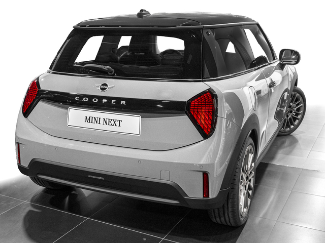 fotoG 3 del MINI MINI 3 Puertas Cooper C 115 kW (156 CV) 156cv Gasolina del 2024 en Madrid