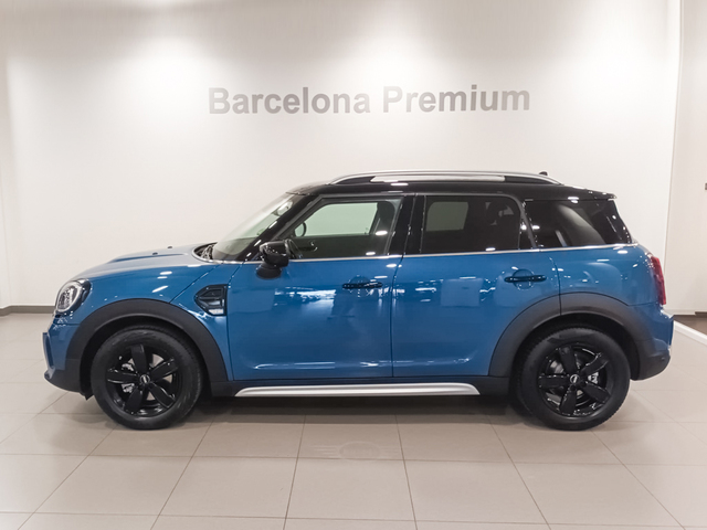 fotoG 2 del MINI MINI Countryman Cooper 100 kW (136 CV) 136cv Gasolina del 2023 en Barcelona