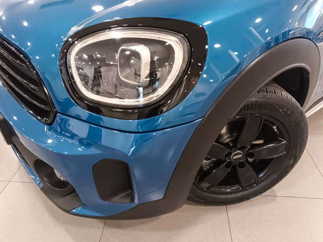 fotoG 5 del MINI MINI Countryman Cooper 100 kW (136 CV) 136cv Gasolina del 2023 en Barcelona
