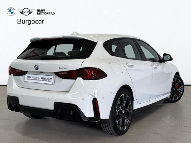 BMW Serie 1 120d color Blanco. Año 2025. 120KW(163CV). Diésel. En concesionario Burgocar (Bmw y Mini) de Burgos