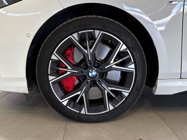 BMW Serie 1 120d color Blanco. Año 2025. 120KW(163CV). Diésel. En concesionario Burgocar (Bmw y Mini) de Burgos