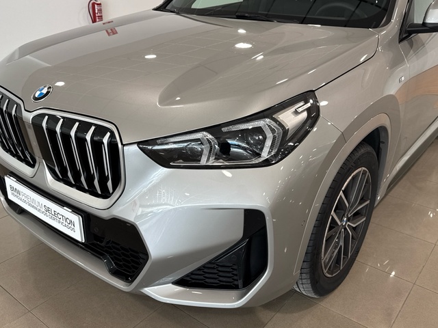 BMW X1 xDrive20d color Gris Plata. Año 2025. 120KW(163CV). Diésel. En concesionario Motor Gorbea de Álava