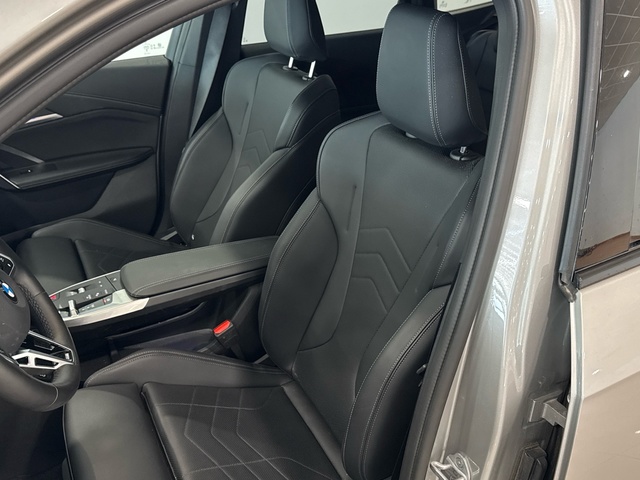 BMW X1 xDrive20d color Gris Plata. Año 2025. 120KW(163CV). Diésel. En concesionario Motor Gorbea de Álava