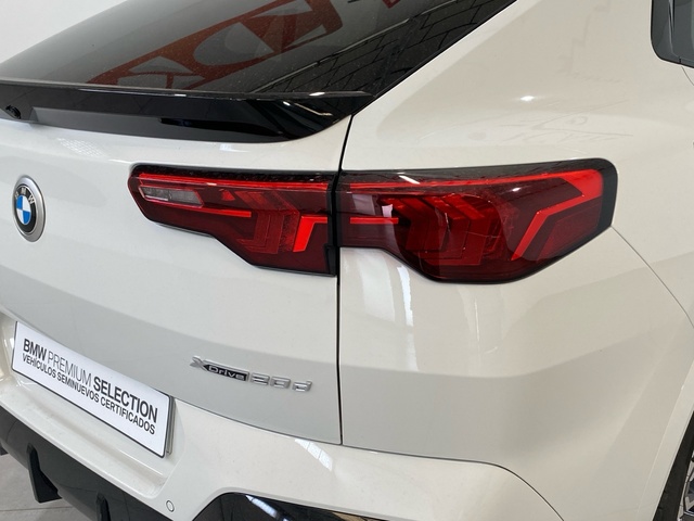 BMW X2 xDrive20d color Blanco. Año 2025. 120KW(163CV). Diésel. En concesionario Burgocar (Bmw y Mini) de Burgos