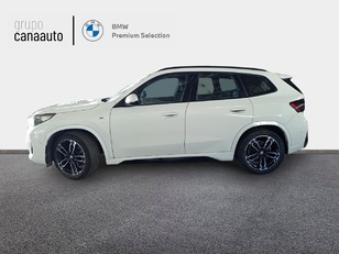 Fotos de BMW X1 sDrive18d color Blanco. Año 2023. 110KW(150CV). Diésel. En concesionario TACO de Sta. C. Tenerife