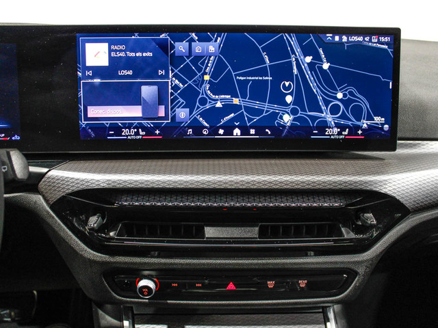 BMW Serie 3 320d Touring color Negro. Año 2025. 140KW(190CV). Diésel. En concesionario Barcelona Premium -- GRAN VIA de Barcelona