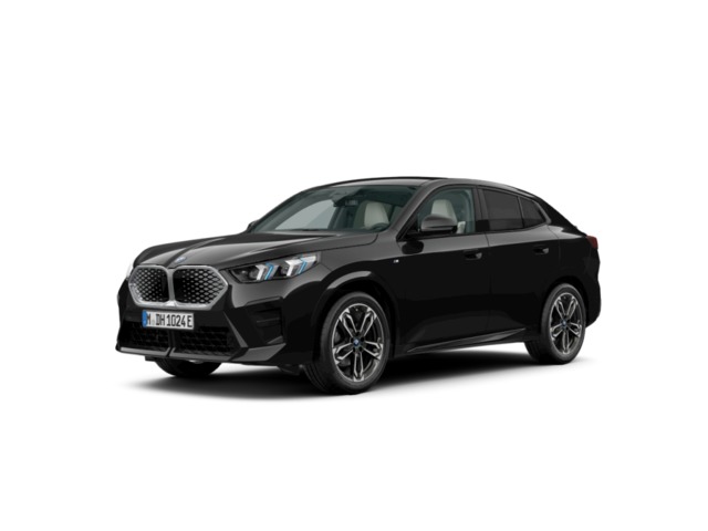 BMW iX2 eDrive20 color Negro. Año 2024. 150KW(204CV). Eléctrico. En concesionario Motri Motor Jaén de Jaén