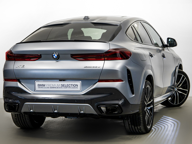 BMW X6 xDrive30d color Gris. Año 2025. 210KW(286CV). Diésel. En concesionario BMW Fuenteolid Valladolid de Valladolid