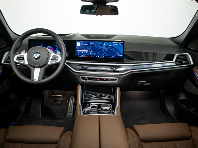 BMW X6 xDrive30d color Gris. Año 2025. 210KW(286CV). Diésel. En concesionario BMW Fuenteolid Valladolid de Valladolid