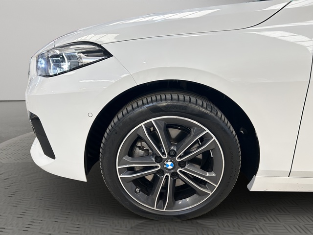 BMW Serie 2 218d Gran Coupe color Blanco. Año 2024. 110KW(150CV). Diésel. En concesionario ALZIRA Automoviles Fersan, S.A. de Valencia
