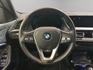 BMW Serie 2 218d Gran Coupe color Blanco. Año 2024. 110KW(150CV). Diésel. En concesionario ALZIRA Automoviles Fersan, S.A. de Valencia
