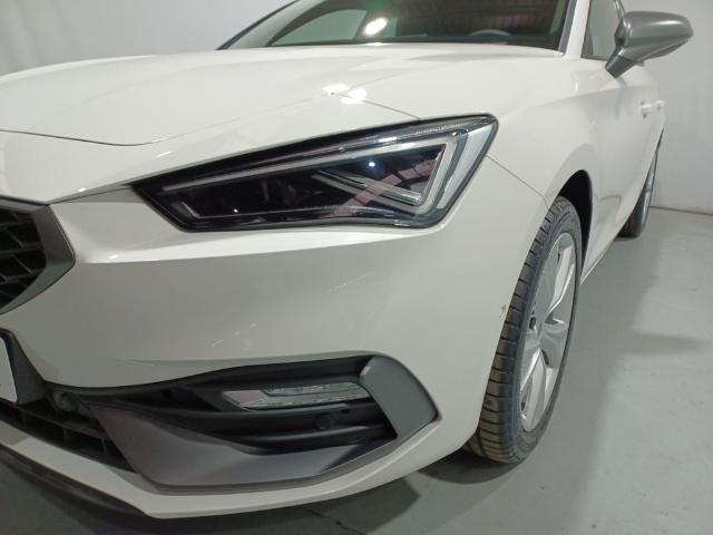 SEAT León 1.5 eTSI FR XS DSG 85 kW (116 CV)