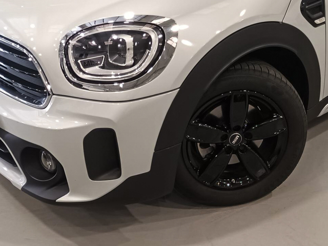 fotoG 5 del MINI MINI Countryman Cooper D 110 kW (150 CV) 150cv Diésel del 2021 en Barcelona