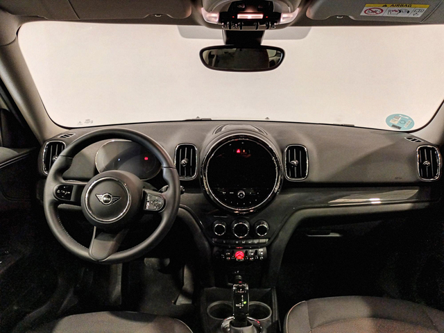 fotoG 6 del MINI MINI Countryman Cooper D 110 kW (150 CV) 150cv Diésel del 2021 en Barcelona