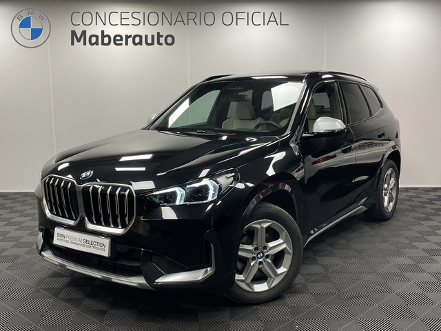 BMW X1 sDrive18d color Negro. Año 2024. 110KW(150CV). Diésel. En concesionario Maberauto de Castellón