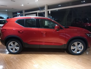 Volvo XC40 B3 G Nuevo 120 KW (163CV) - 12