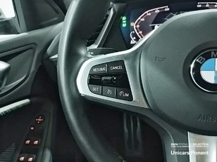 BMW Serie 1 118d color Gris. Año 2024. 110KW(150CV). Diésel. En concesionario Unicars Ponent de Lleida