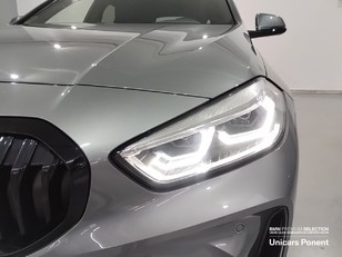 BMW Serie 1 118d color Gris. Año 2024. 110KW(150CV). Diésel. En concesionario Unicars Ponent de Lleida