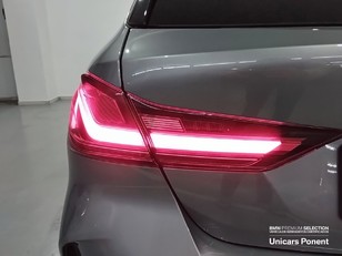 BMW Serie 1 118d color Gris. Año 2024. 110KW(150CV). Diésel. En concesionario Unicars Ponent de Lleida